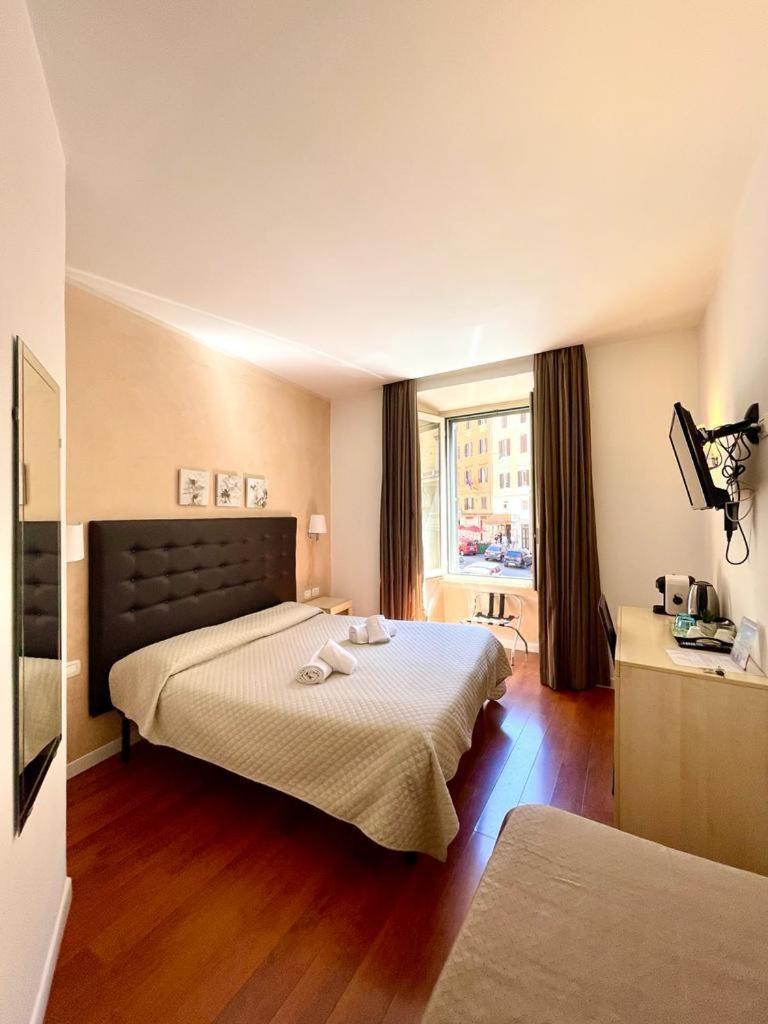 Elle Cavour Guest House Rzym Zewnętrze zdjęcie