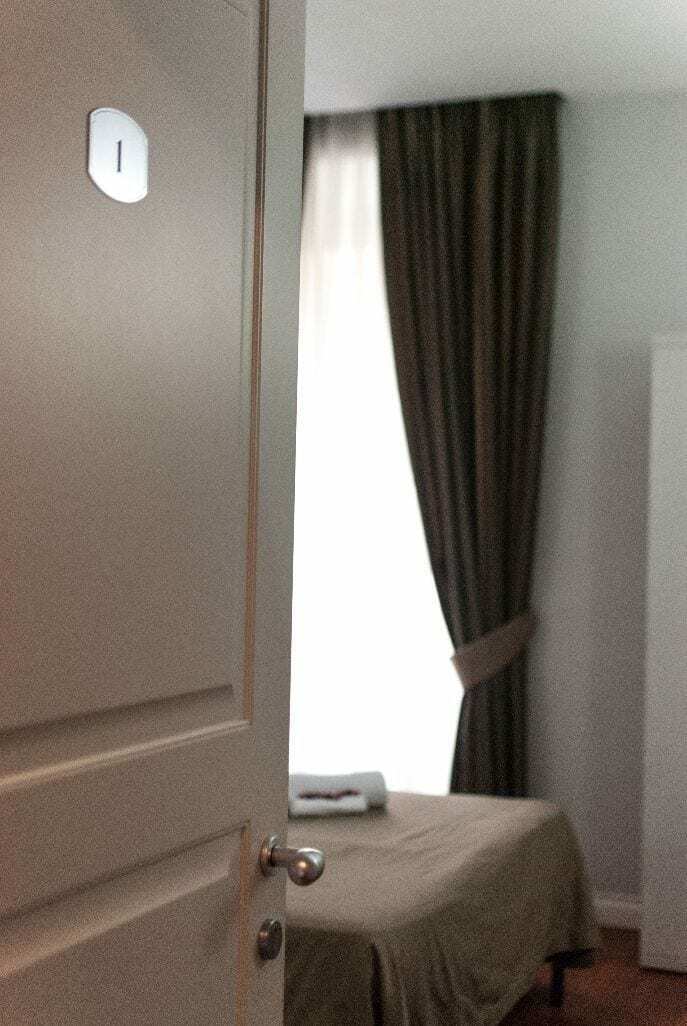 Elle Cavour Guest House Rzym Zewnętrze zdjęcie