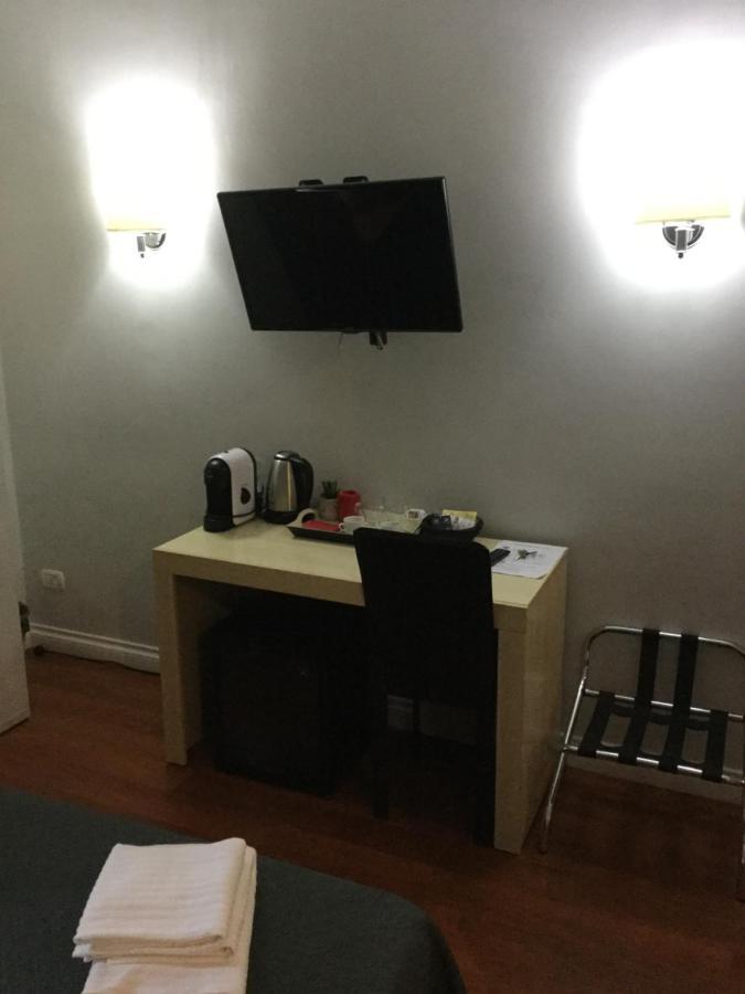 Elle Cavour Guest House Rzym Zewnętrze zdjęcie